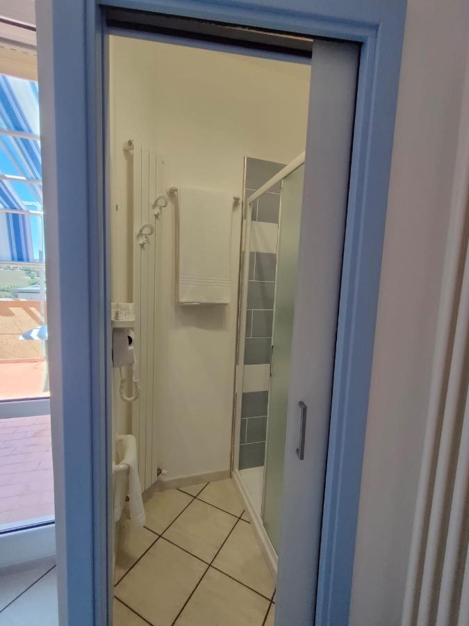 B&B Le Tre Palme Ancona Exterior photo